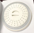 Kanevo Microwave Splash Cover helping keep food splatters contained while reheating